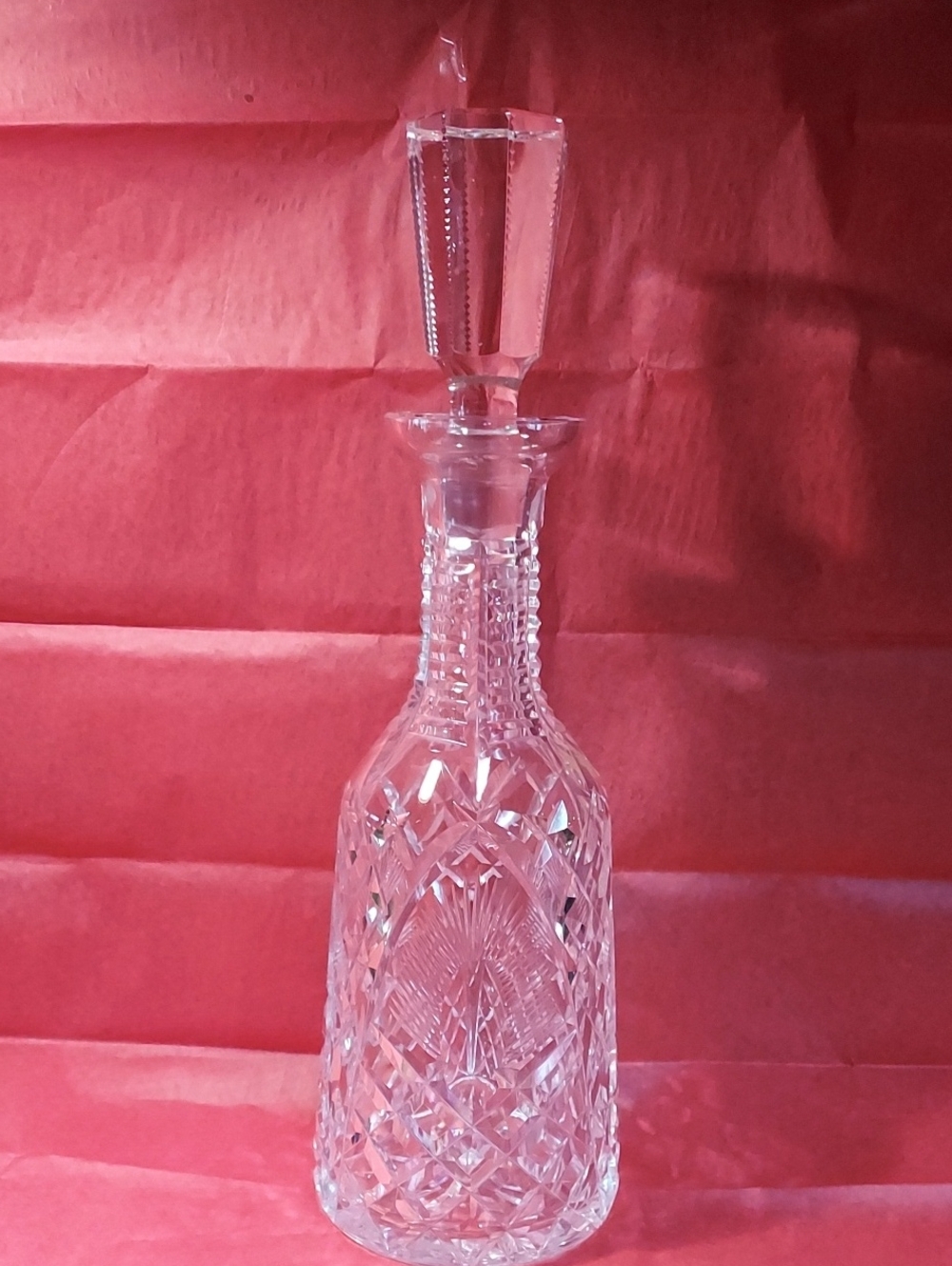 Watherford Crystal Shannon Jubilee Decanter With Faceted Stoper.....B18